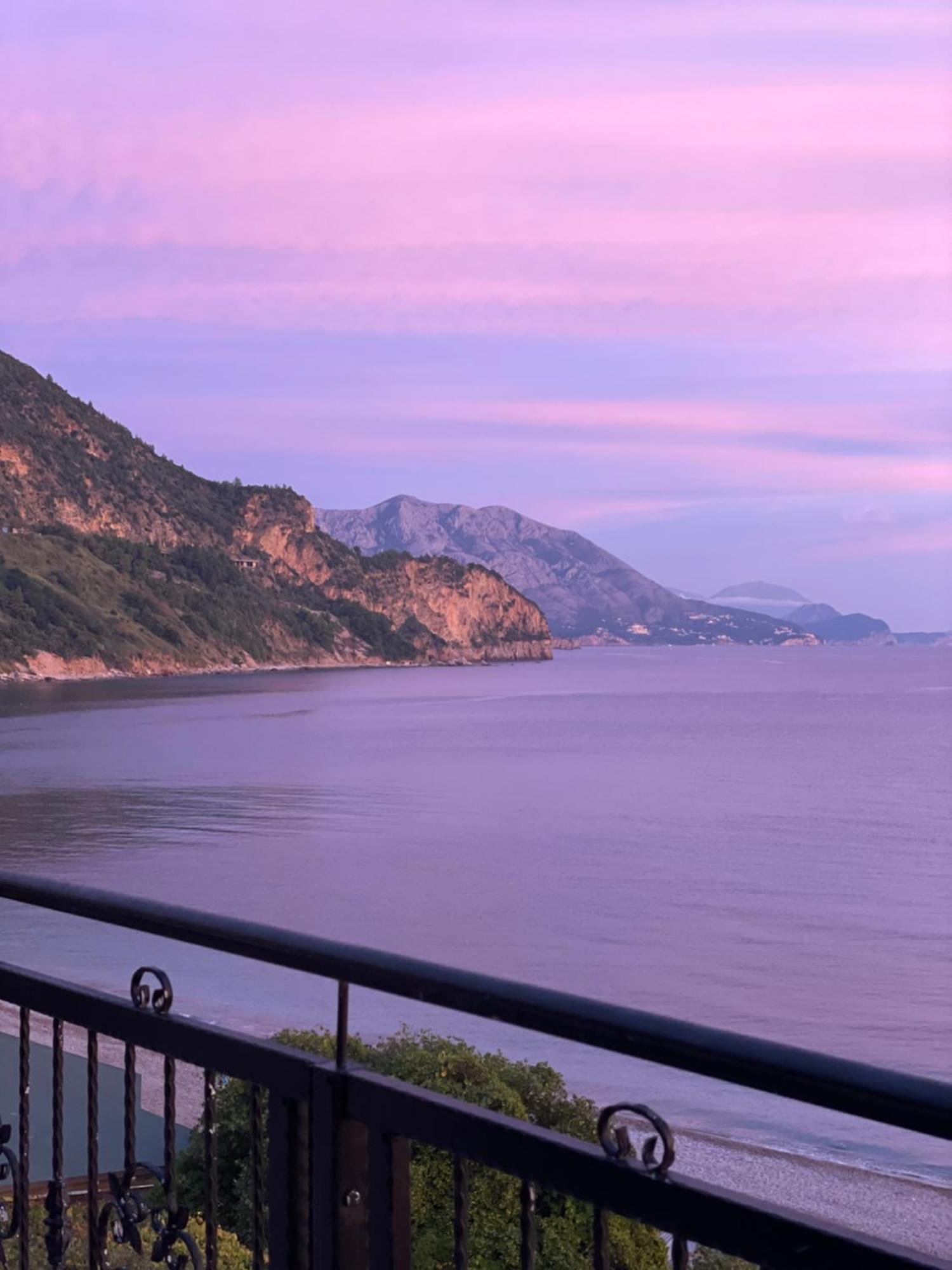 Beachfront Hotel Palma - Jaz Budva Buitenkant foto