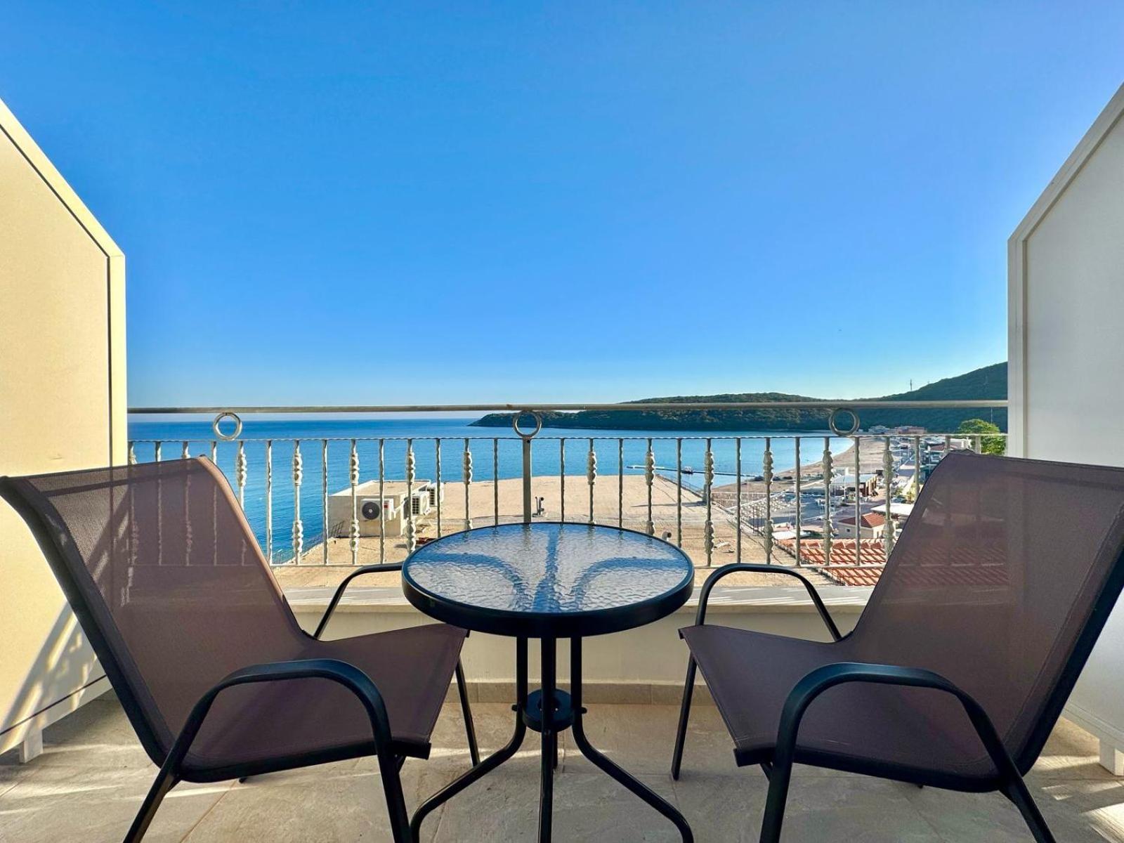 Beachfront Hotel Palma - Jaz Budva Buitenkant foto