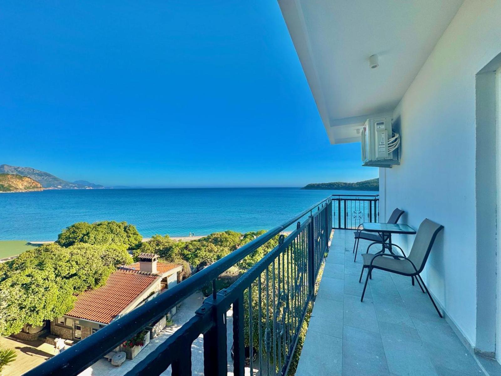Beachfront Hotel Palma - Jaz Budva Buitenkant foto