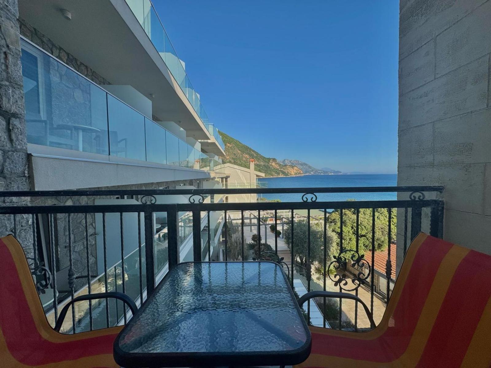 Beachfront Hotel Palma - Jaz Budva Buitenkant foto